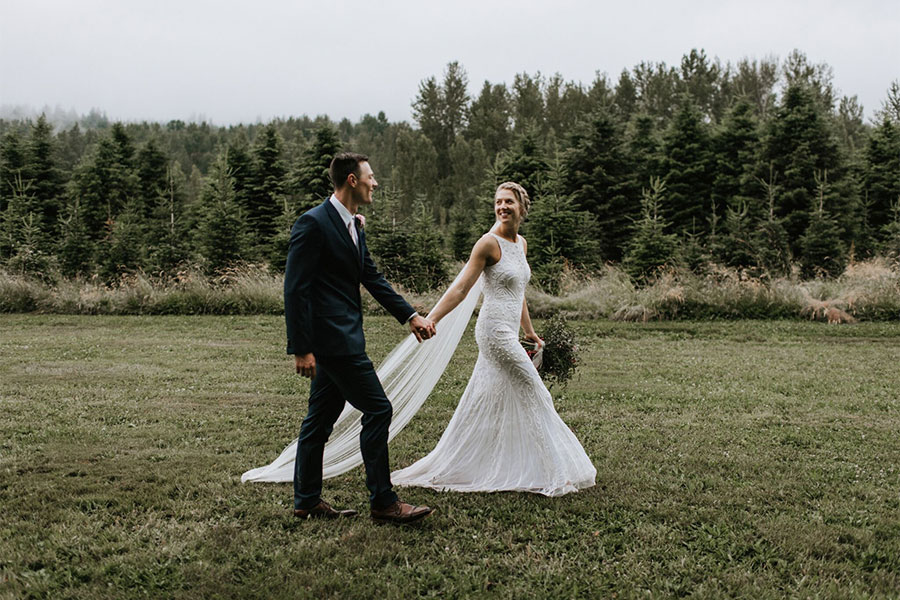 Erin Northcutt Photography Wedding at Fall City Farms